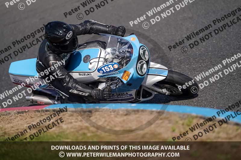 enduro digital images;event digital images;eventdigitalimages;mallory park;mallory park photographs;mallory park trackday;mallory park trackday photographs;no limits trackdays;peter wileman photography;racing digital images;trackday digital images;trackday photos